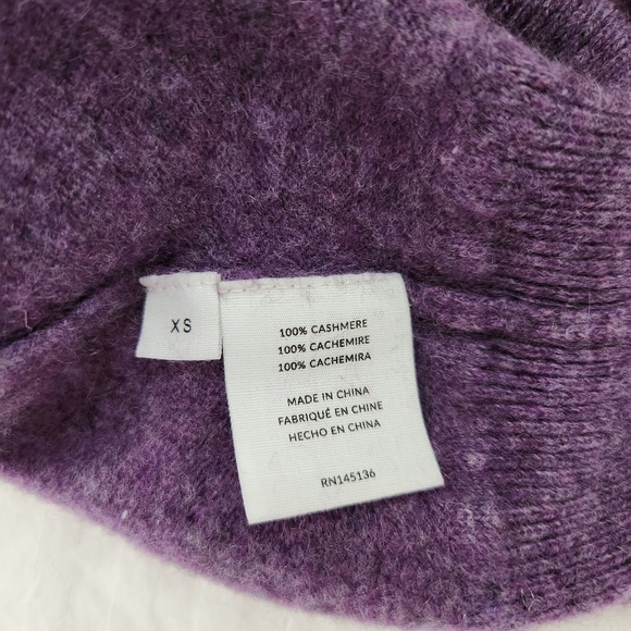 *SOLD* NAADAM Cropped Cashmere Crew Pullover Sweater in Heathered Purple - Picture 3 of 4